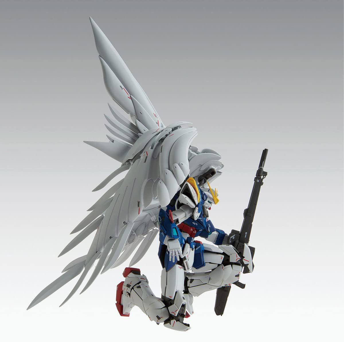 Bandai Hobby - Gundam Wing: En - Model Kit Wing Zero ulasan dan harga